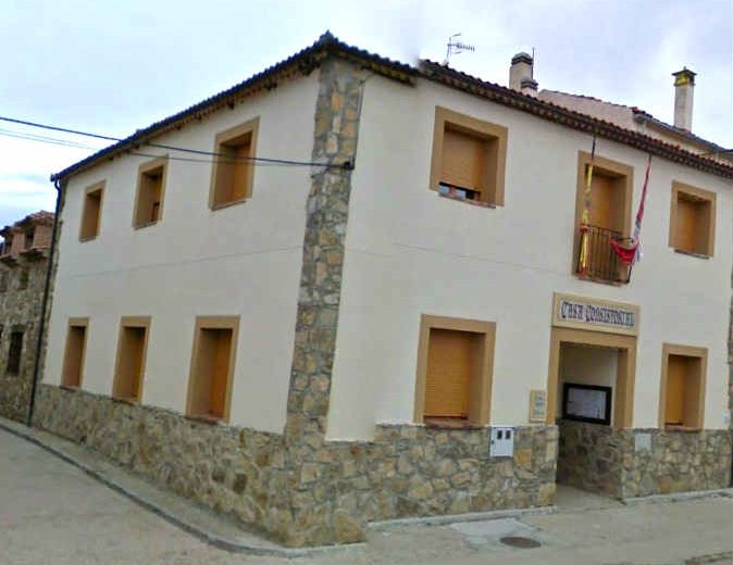 Ayto-Sotosalbos-fachada