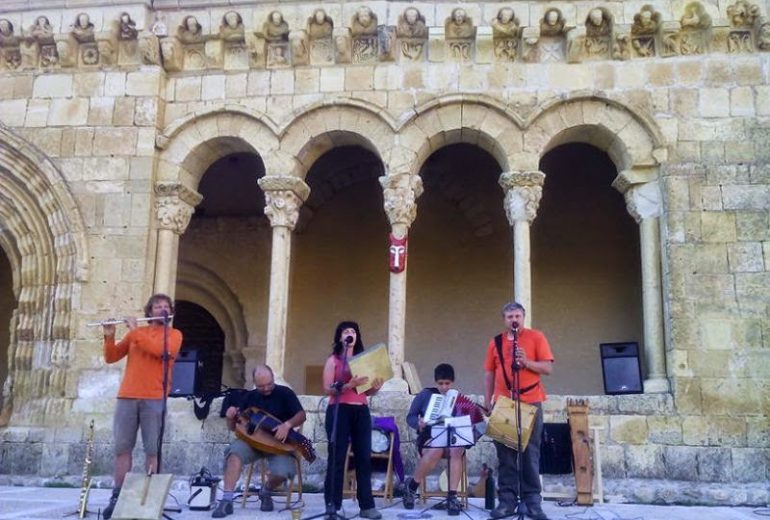 Concierto de La Bojiganga en Sotosalbos